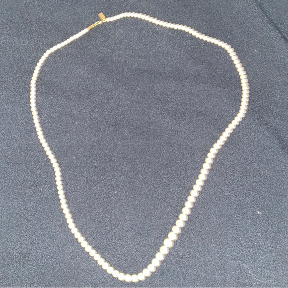 MARVELLA PEARLS NECKLACE AUTHENTIC VINTAGE 30” long - Picture 2 of 8